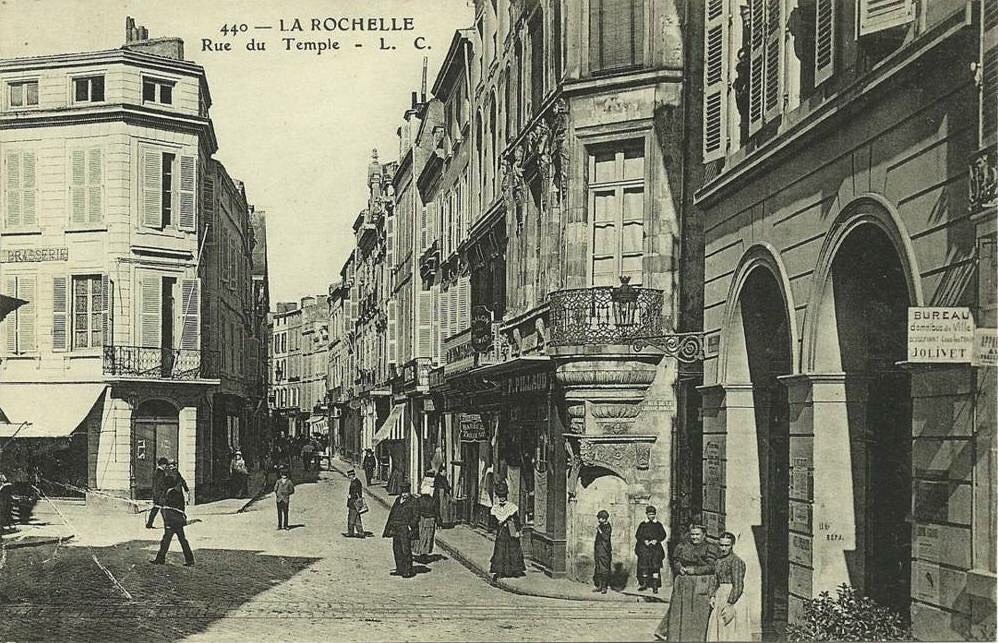 Rue du Temple LA ROCHELLE